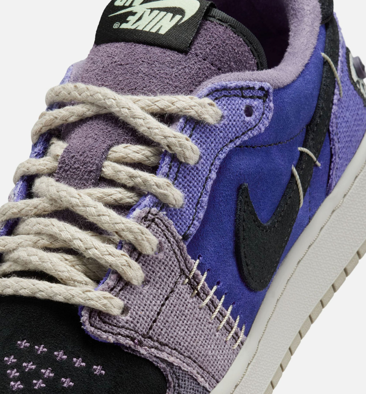 Air Jordan 1 Low OG GS Sneakers - Regency Purple / Dark Raisin