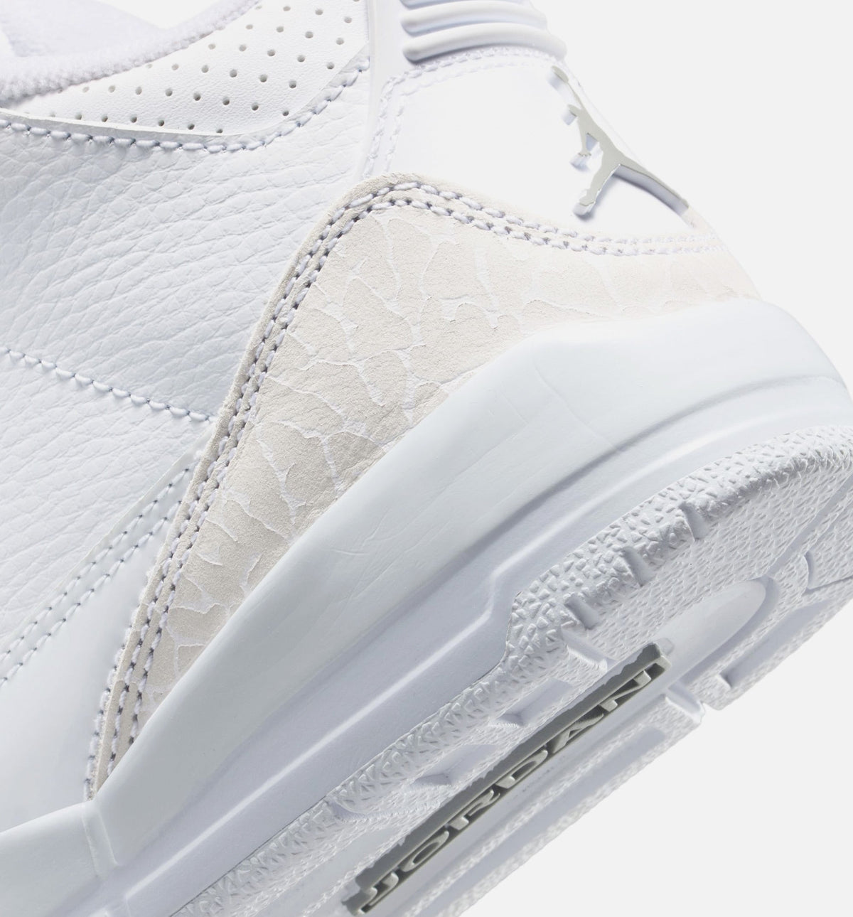 Air Jordan 3 Retro White & Silver Preschool Sneakers