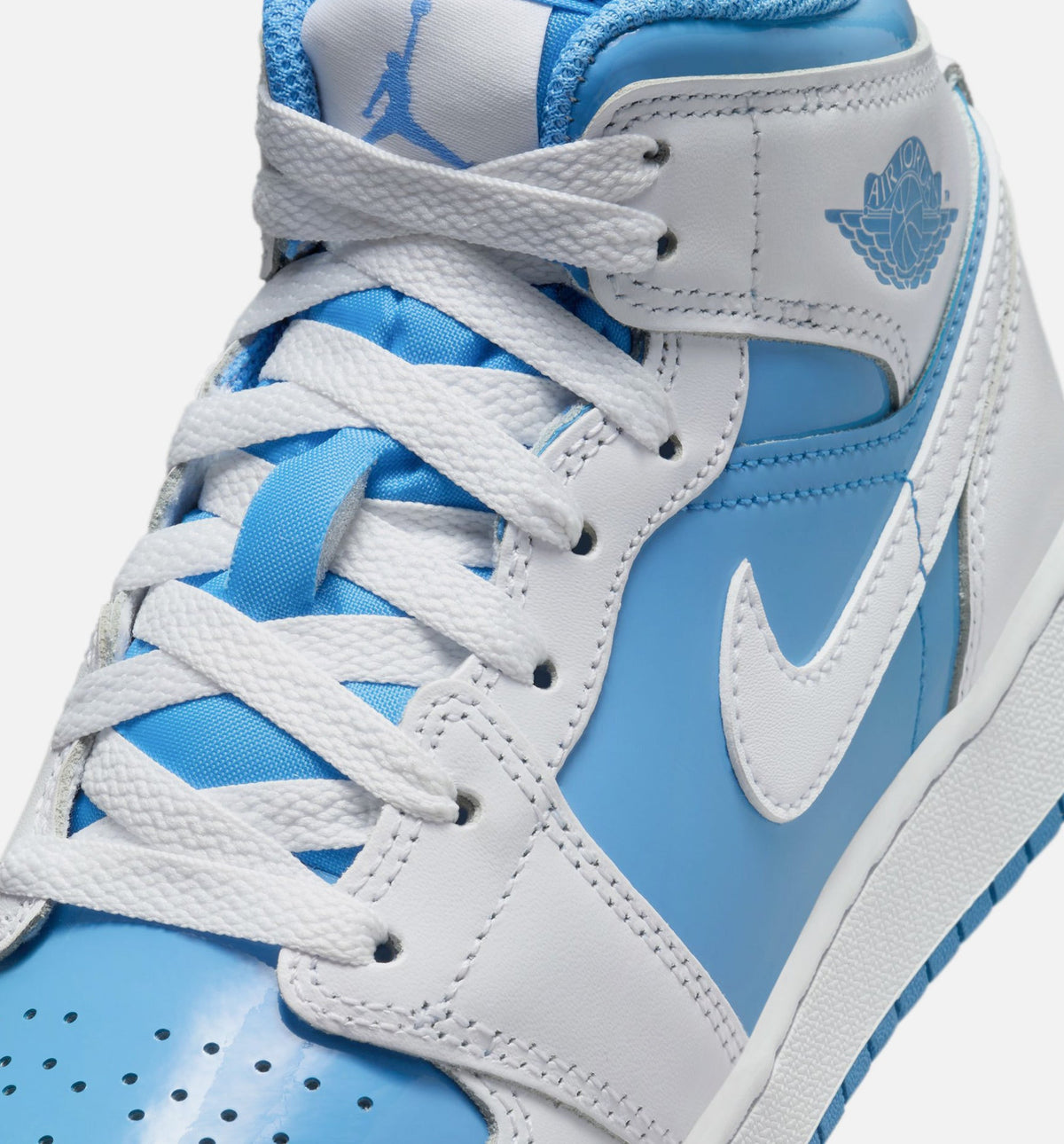 Air Jordan 1 Mid GS Sneakers - White / Legend Blue